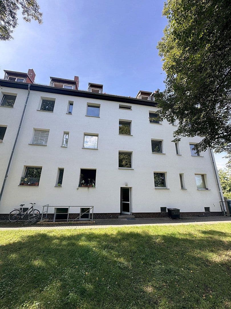 Pronájem bytu 2+1 50 m², Karl-Bücher-Straße 18, Leipzig, Sasko Pronájem bytu 2+1 50 m², Karl-Bücher-Straße 18, Leipzig, Sasko
