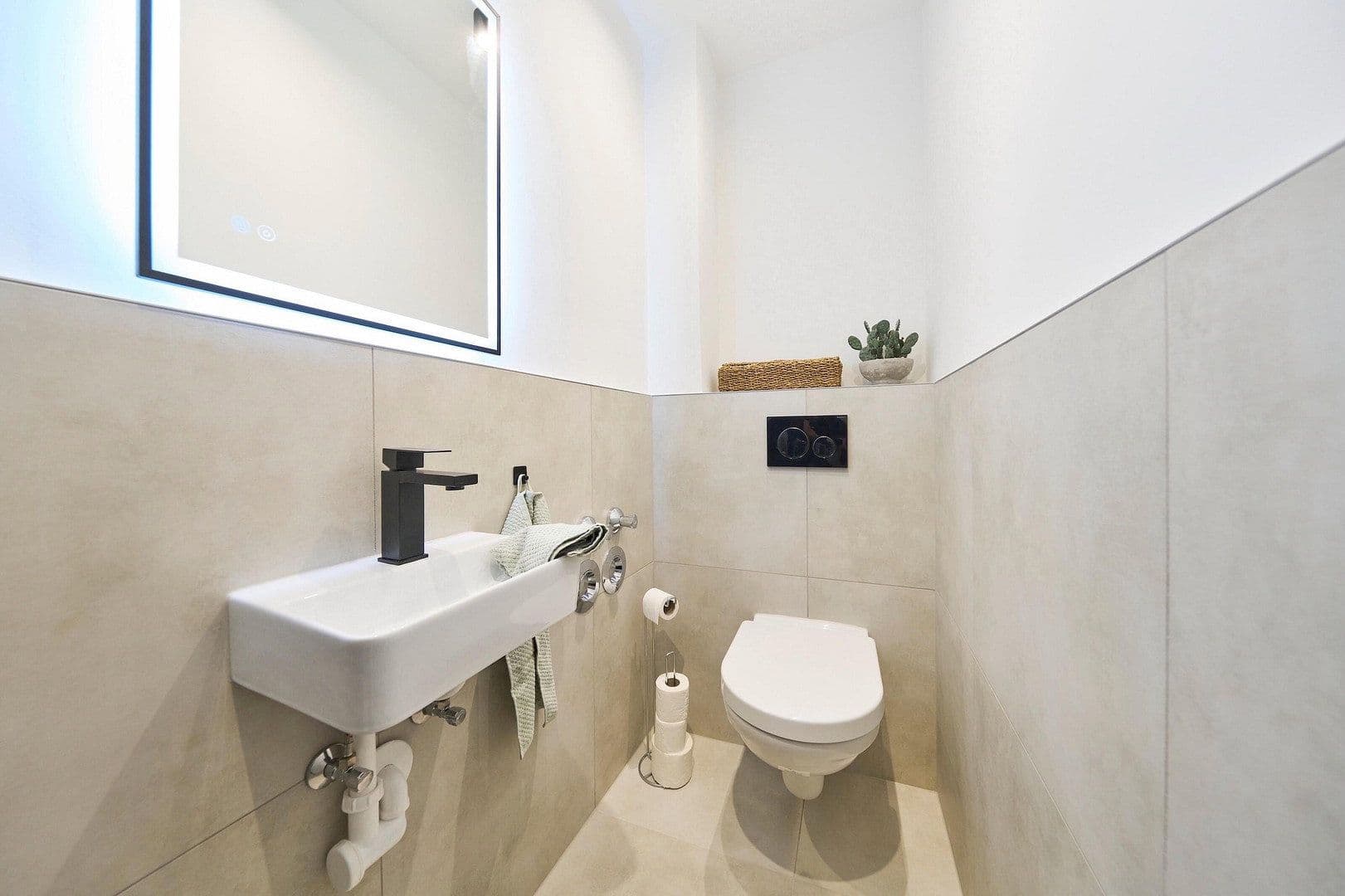 Prodej bytu 3+1 84 m², München, Bavorsko Prodej bytu 3+1 84 m², München, Bavorsko