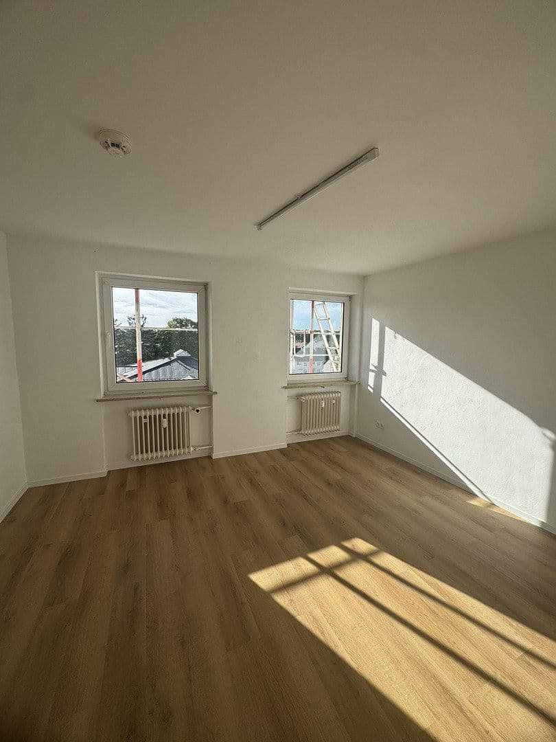 Pronájem bytu 2+1 60 m², Deschingerstr. 16, Ingolstadt, Bavorsko Pronájem bytu 2+1 60 m², Deschingerstr. 16, Ingolstadt, Bavorsko