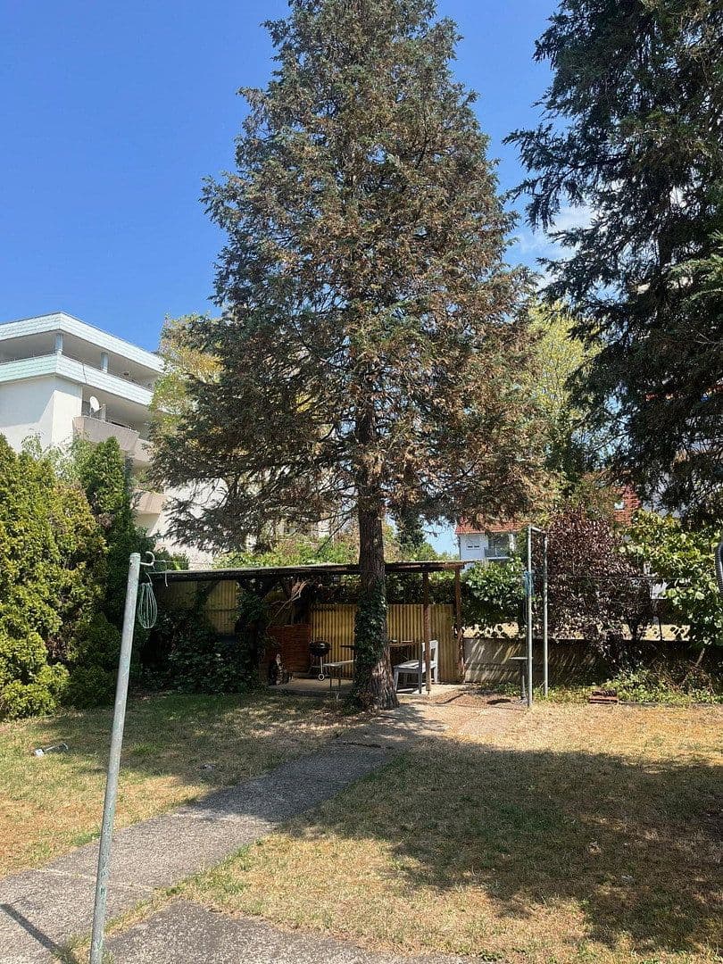 Prodej domu 140 m², pozemek 364 m², Kirchheim unter Teck, Bádensko-Württembersko Prodej domu 140 m², pozemek 364 m², Kirchheim unter Teck, Bádensko-Württembersko