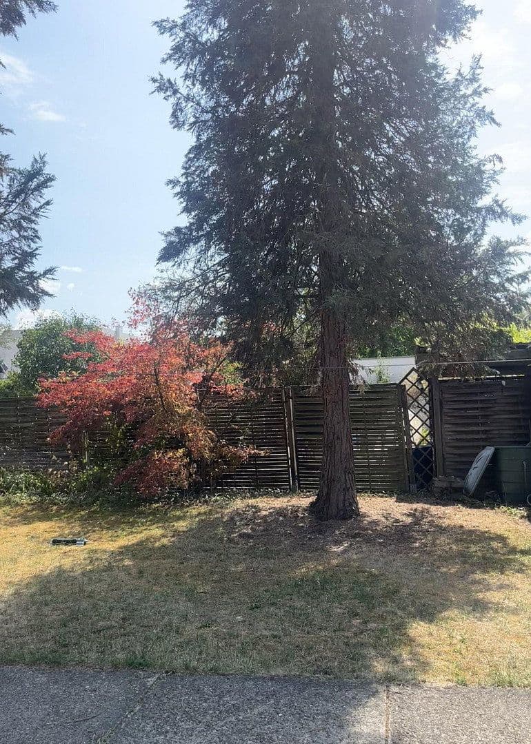 Prodej domu 140 m², pozemek 364 m², Kirchheim unter Teck, Bádensko-Württembersko Prodej domu 140 m², pozemek 364 m², Kirchheim unter Teck, Bádensko-Württembersko