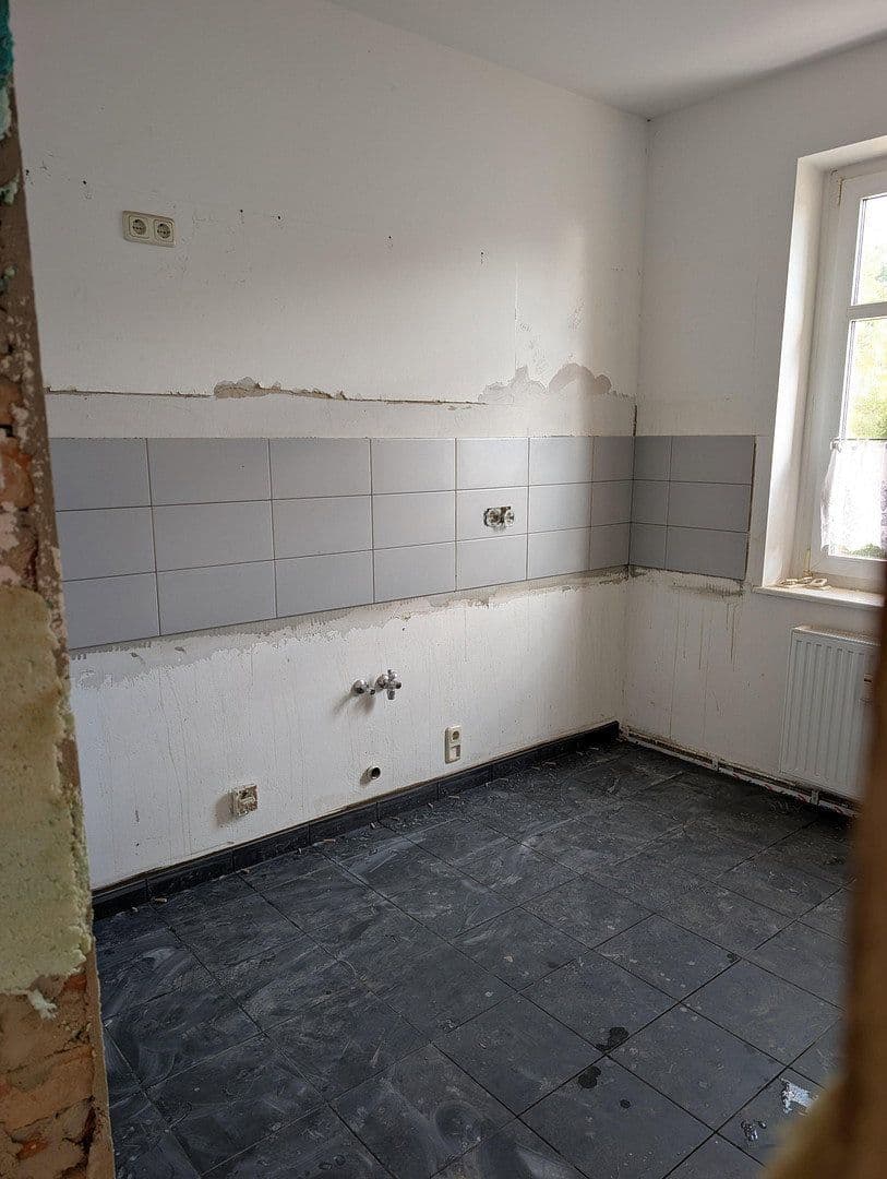 Pronájem bytu 3+1 80 m², Lindenstraße 63, Weinböhla, Sasko Pronájem bytu 3+1 80 m², Lindenstraße 63, Weinböhla, Sasko