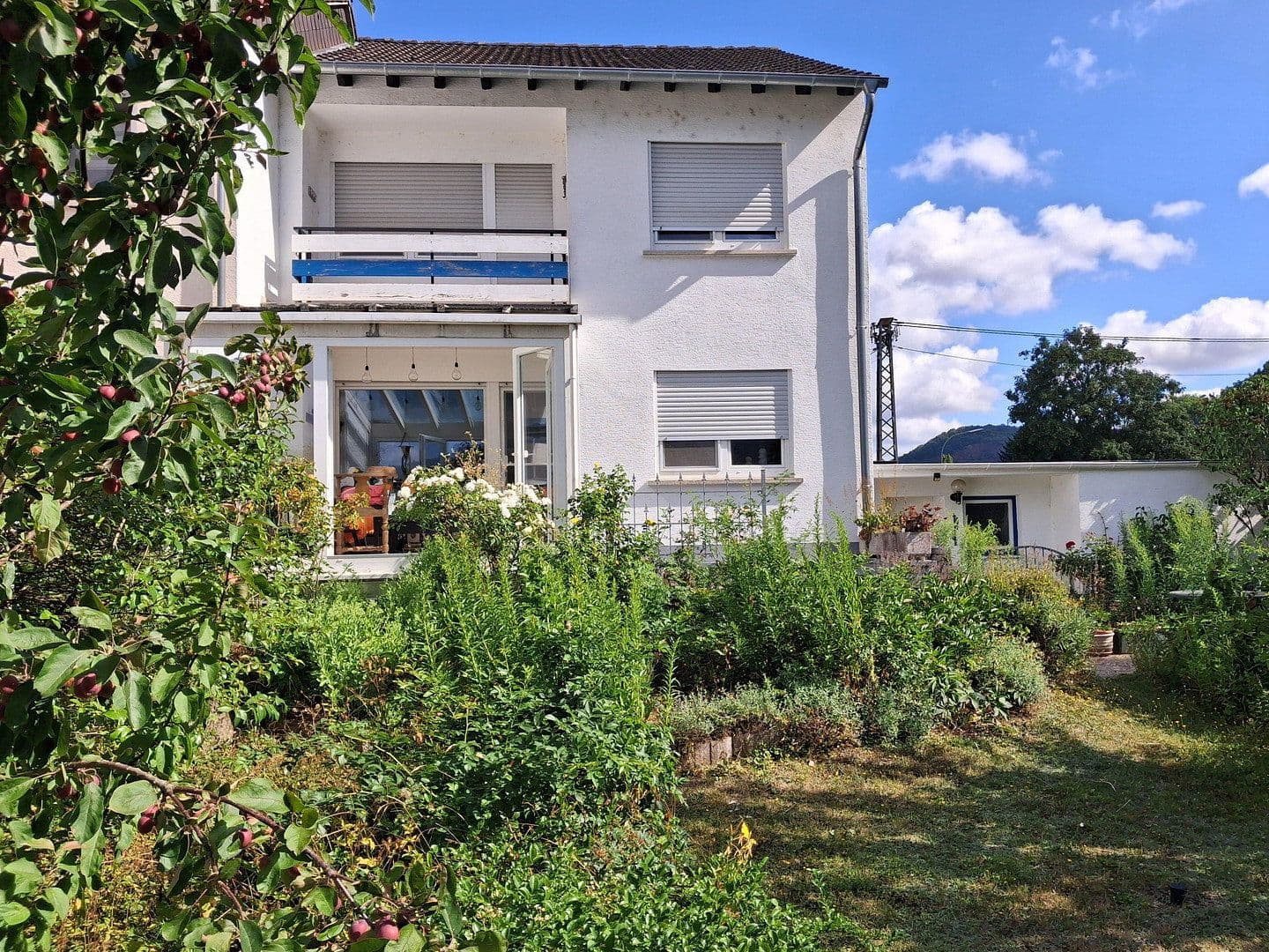 Prodej domu 125 m², pozemek 295 m², Kirn, Porýní-Falc Prodej domu 125 m², pozemek 295 m², Kirn, Porýní-Falc