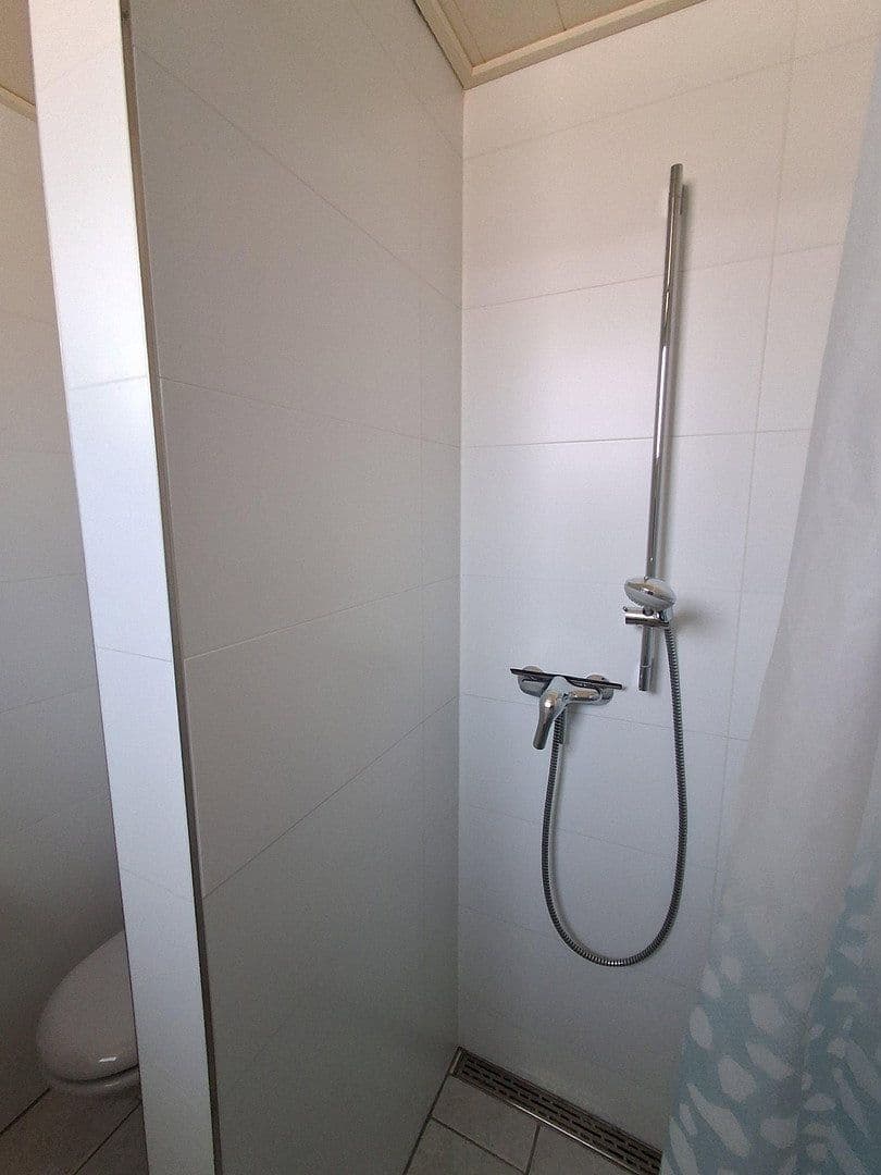 Prodej domu 125 m², pozemek 295 m², Kirn, Porýní-Falc Prodej domu 125 m², pozemek 295 m², Kirn, Porýní-Falc