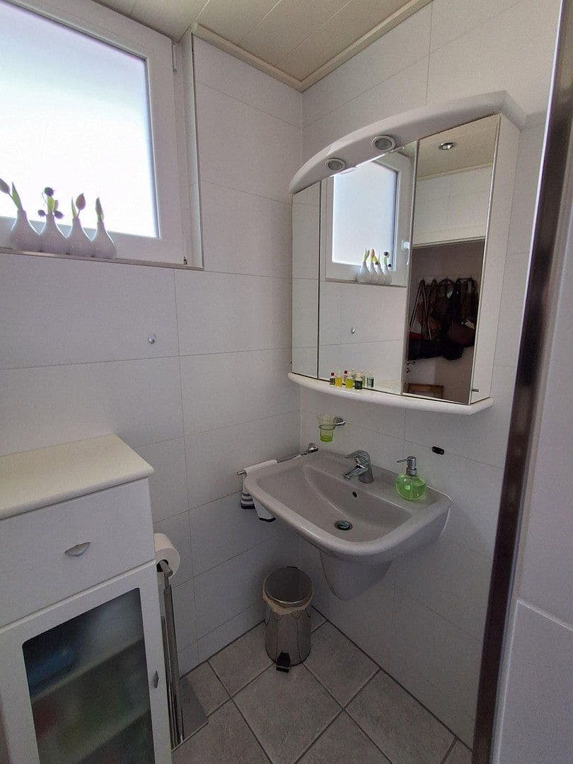 Prodej domu 125 m², pozemek 295 m², Kirn, Porýní-Falc Prodej domu 125 m², pozemek 295 m², Kirn, Porýní-Falc