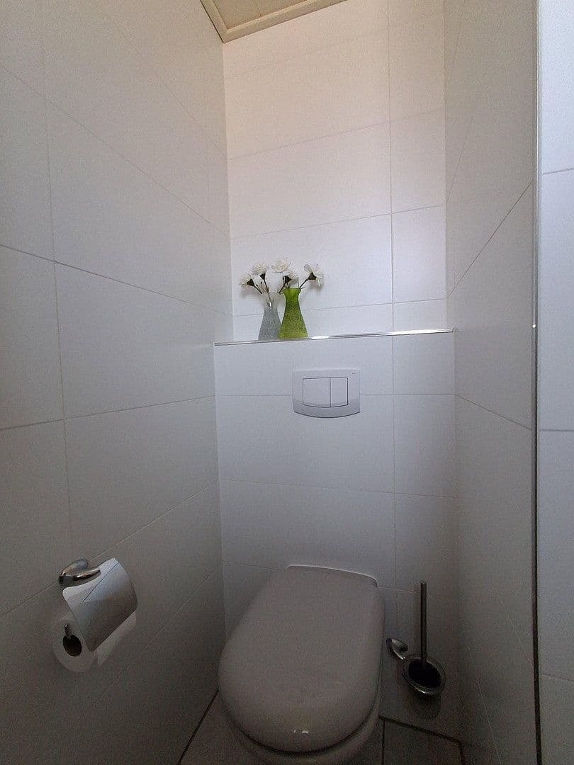 Prodej domu 125 m², pozemek 295 m², Kirn, Porýní-Falc Prodej domu 125 m², pozemek 295 m², Kirn, Porýní-Falc