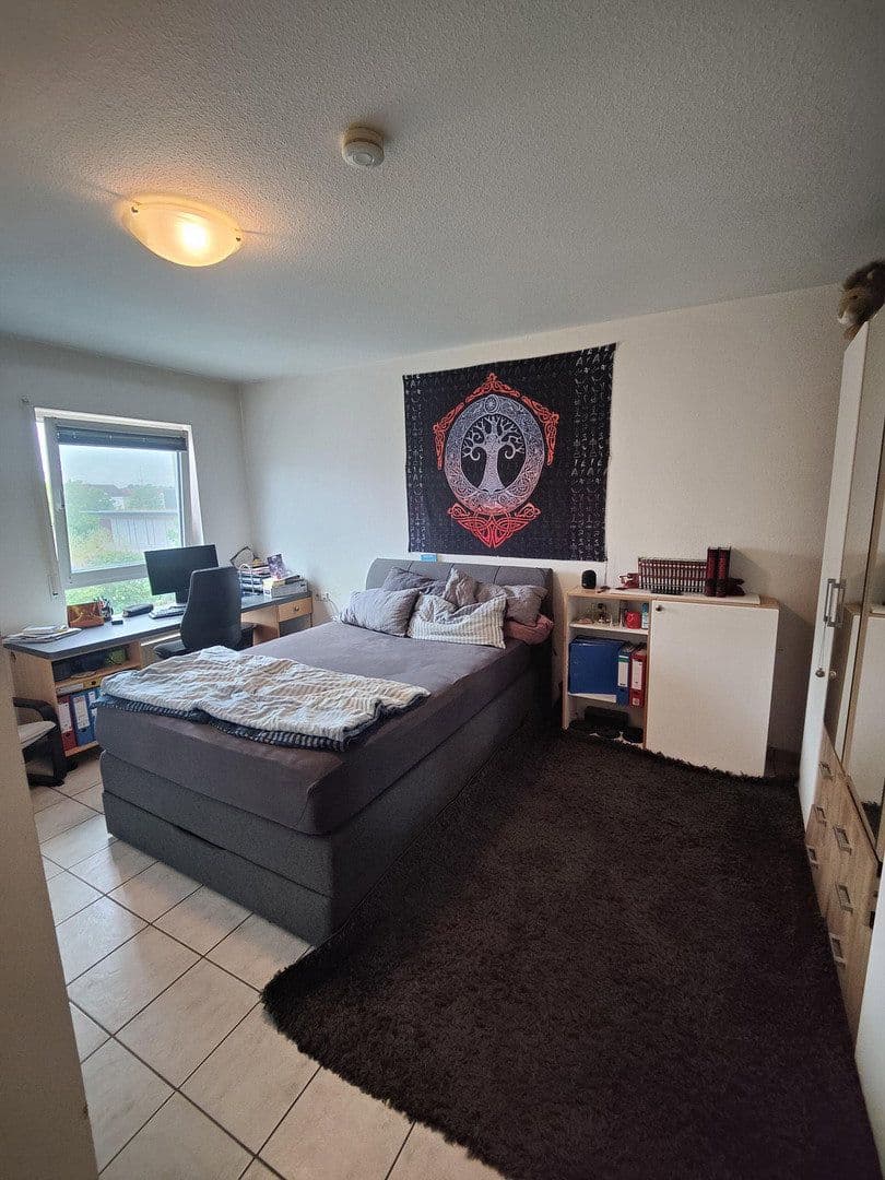 Pronájem bytu 2+1 56 m², Wendlingen am Neckar, Bádensko-Württembersko Pronájem bytu 2+1 56 m², Wendlingen am Neckar, Bádensko-Württembersko