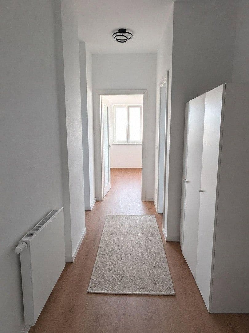 Pronájem bytu 3+1 90 m², Segefliegerdamm 10, Berlin, Berlín Pronájem bytu 3+1 90 m², Segefliegerdamm 10, Berlin, Berlín