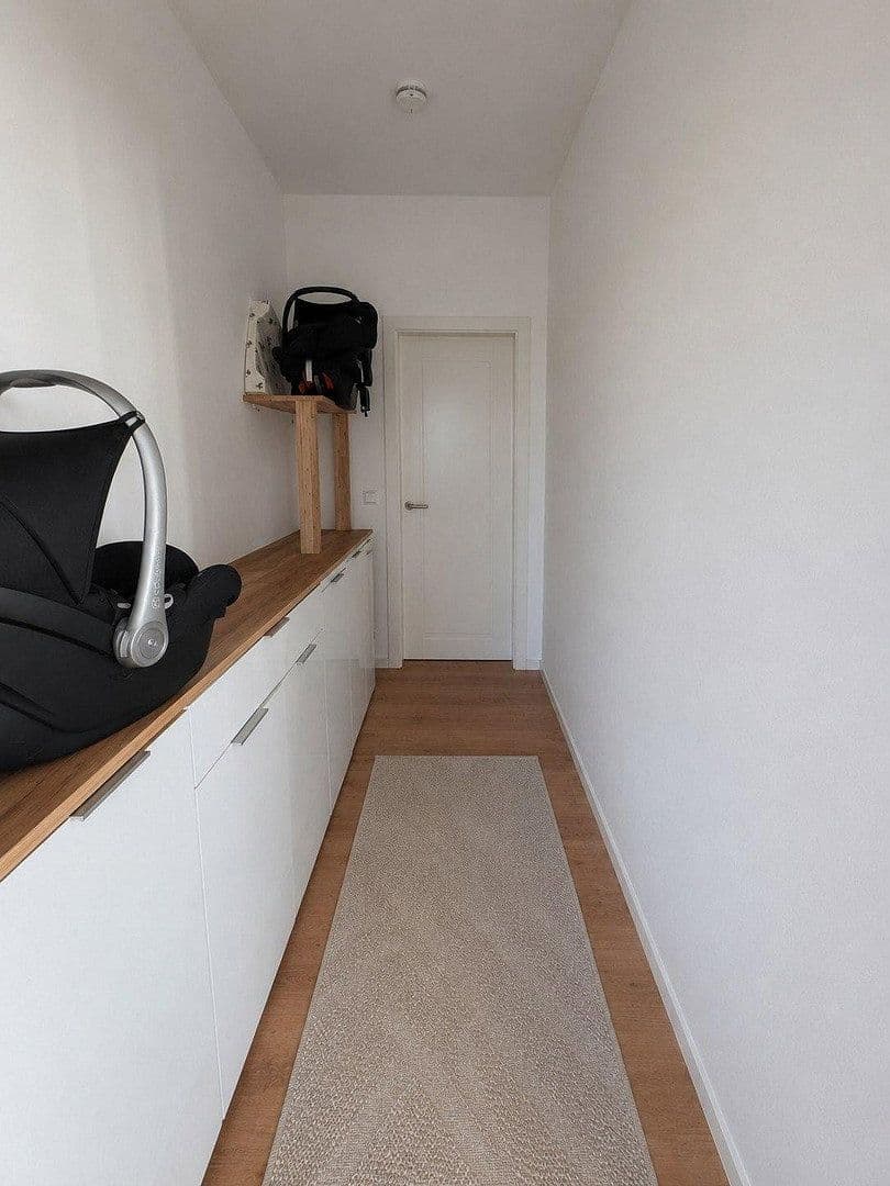 Pronájem bytu 3+1 90 m², Segefliegerdamm 10, Berlin, Berlín Pronájem bytu 3+1 90 m², Segefliegerdamm 10, Berlin, Berlín
