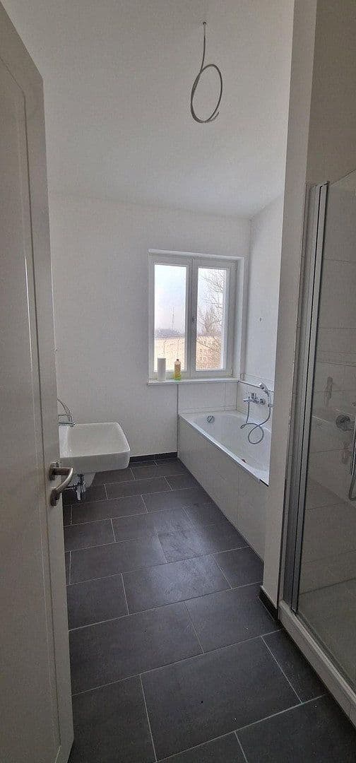 Pronájem bytu 3+1 90 m², Segefliegerdamm 10, Berlin, Berlín Pronájem bytu 3+1 90 m², Segefliegerdamm 10, Berlin, Berlín