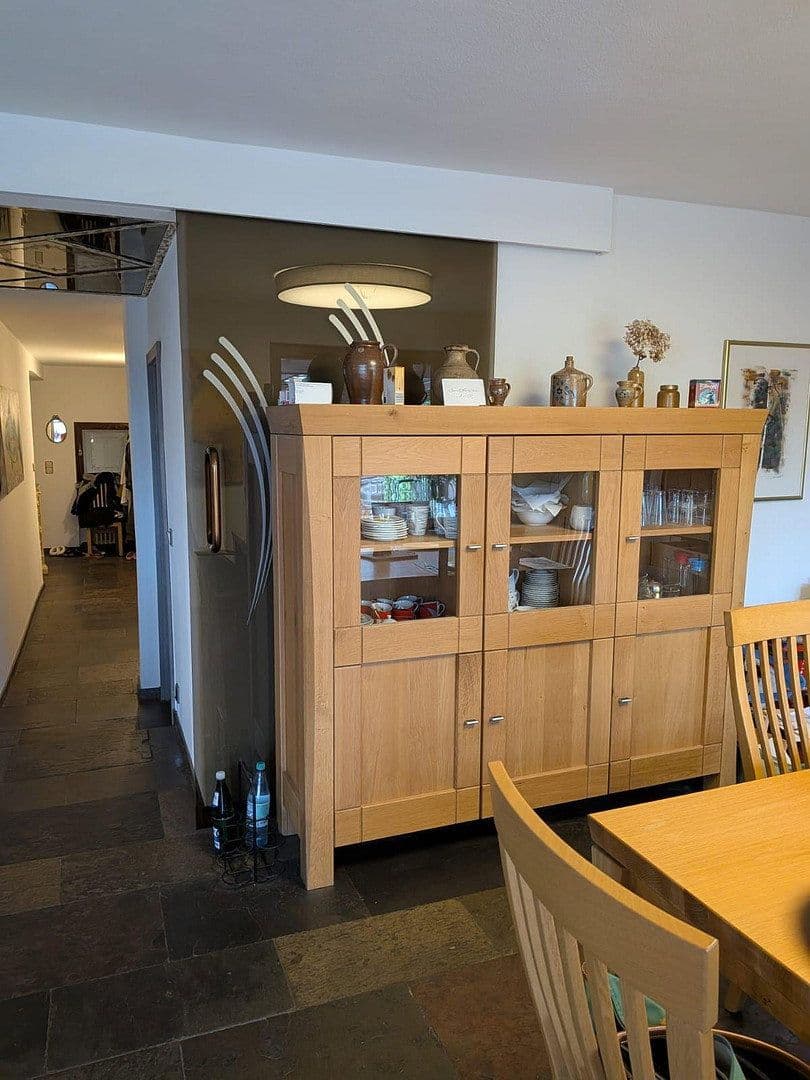 Prodej bytu 5+1 145 m², Schmiedstr. 12, Herzogenrath, Severní Porýní-Vestfálsko Prodej bytu 5+1 145 m², Schmiedstr. 12, Herzogenrath, Severní Porýní-Vestfálsko