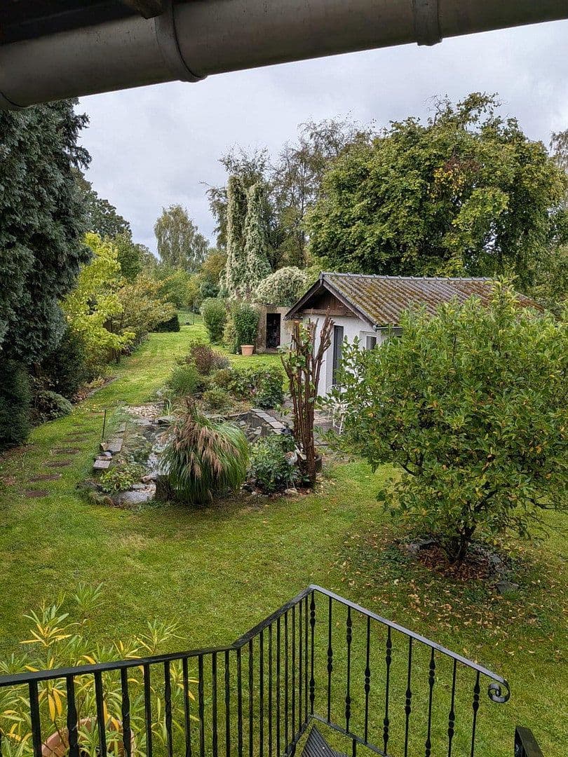Prodej bytu 5+1 145 m², Schmiedstr. 12, Herzogenrath, Severní Porýní-Vestfálsko Prodej bytu 5+1 145 m², Schmiedstr. 12, Herzogenrath, Severní Porýní-Vestfálsko