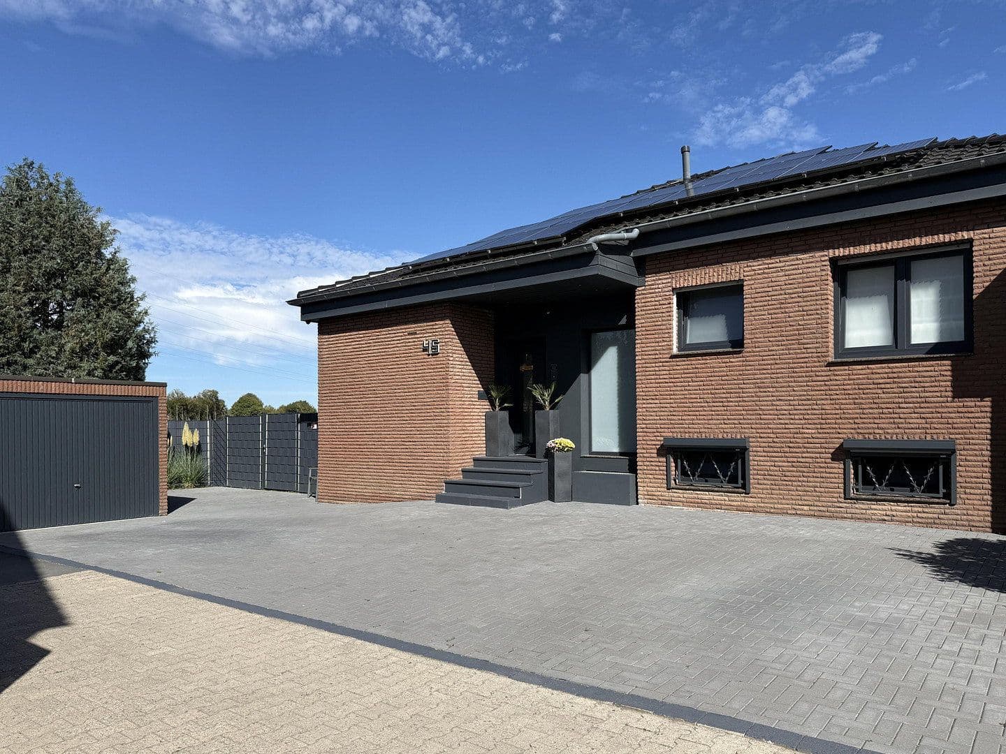 Prodej domu 115 m², pozemek 550 m², Unna, Severní Porýní-Vestfálsko Prodej domu 115 m², pozemek 550 m², Unna, Severní Porýní-Vestfálsko