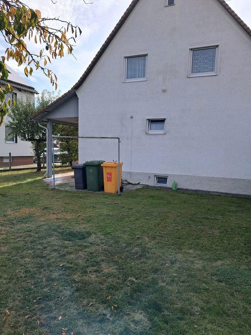 Prodej domu 94 m², pozemek 657 m², Augsburg, Bavorsko Prodej domu 94 m², pozemek 657 m², Augsburg, Bavorsko