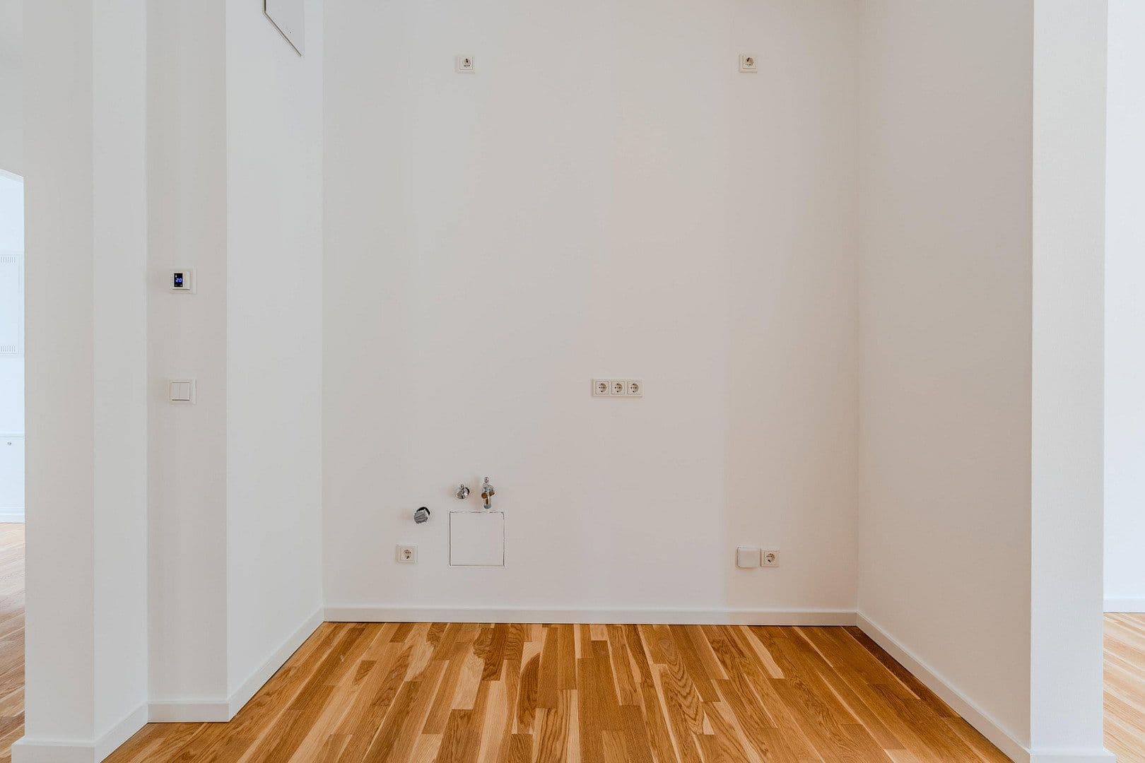 Prodej bytu 4+1 167 m², Alsterweg 46c, Berlin, Berlín Prodej bytu 4+1 167 m², Alsterweg 46c, Berlin, Berlín