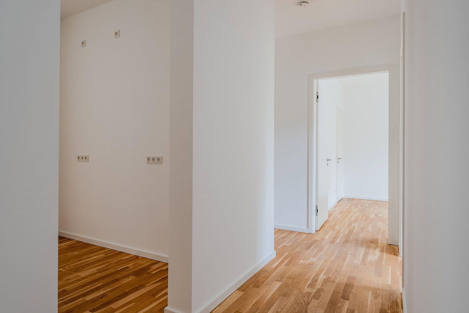 Prodej bytu 4+1 167 m², Alsterweg 46c, Berlin, Berlín Prodej bytu 4+1 167 m², Alsterweg 46c, Berlin, Berlín