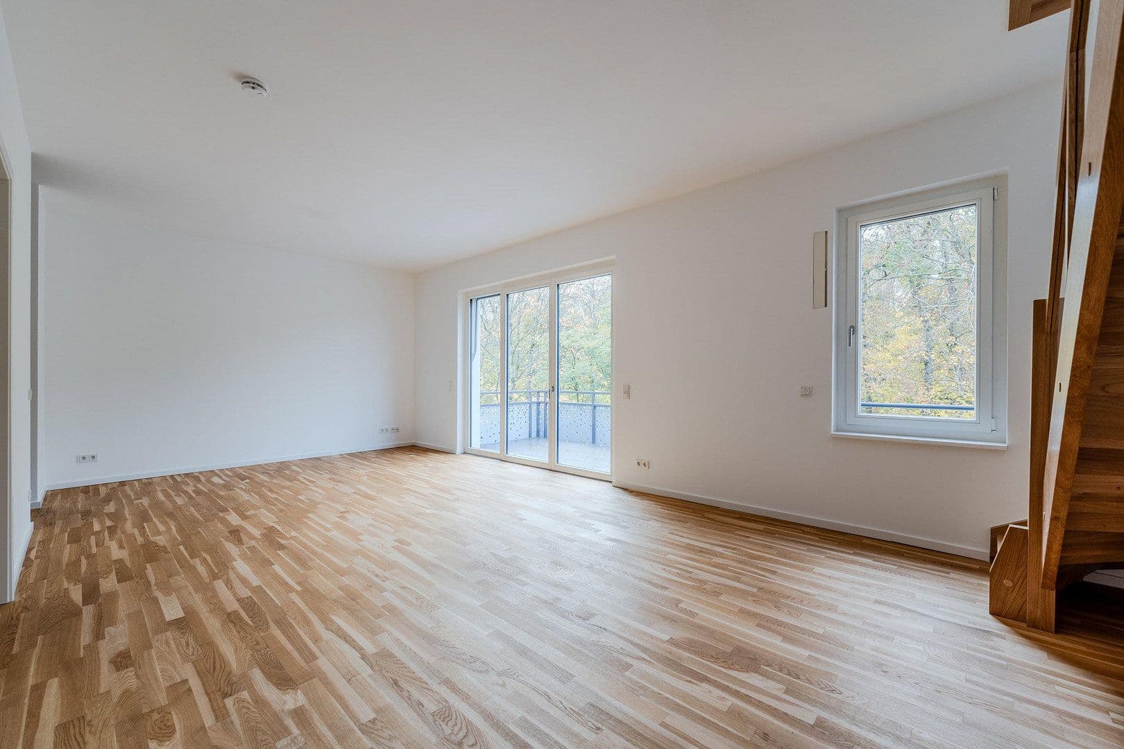 Prodej bytu 4+1 167 m², Alsterweg 46c, Berlin, Berlín Prodej bytu 4+1 167 m², Alsterweg 46c, Berlin, Berlín