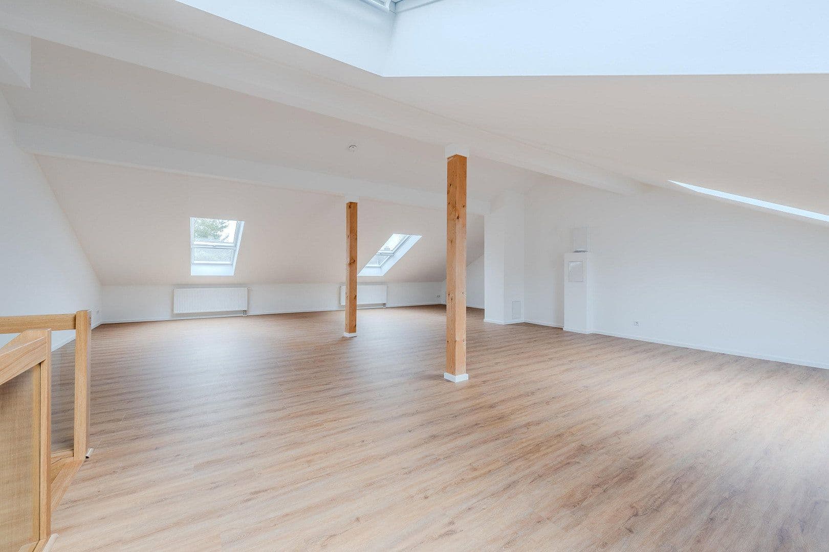Prodej bytu 4+1 167 m², Alsterweg 46c, Berlin, Berlín Prodej bytu 4+1 167 m², Alsterweg 46c, Berlin, Berlín