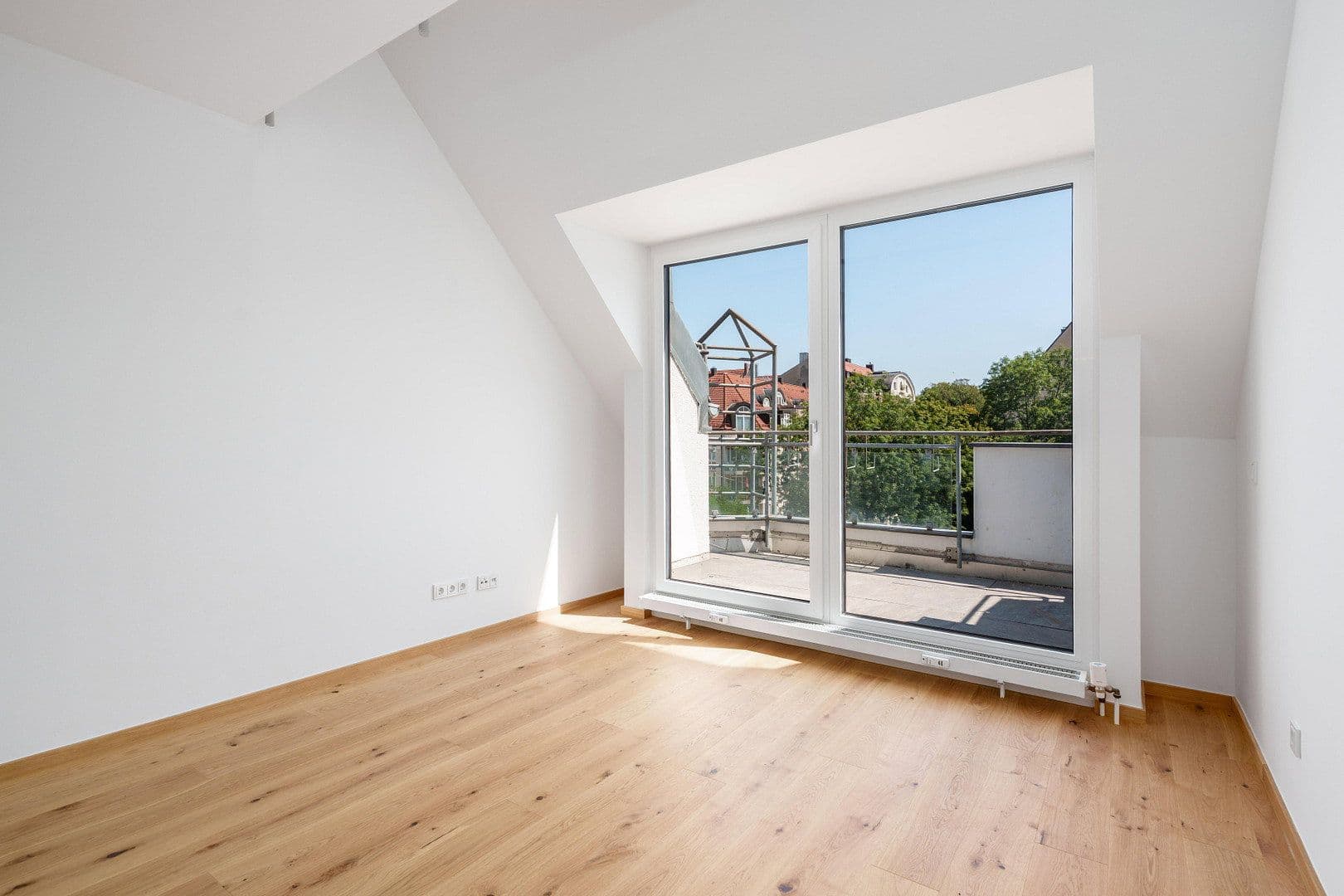 Prodej bytu 2+1 47 m², Oettingenstraße 20, München-Lehel, Bavorsko Prodej bytu 2+1 47 m², Oettingenstraße 20, München-Lehel, Bavorsko