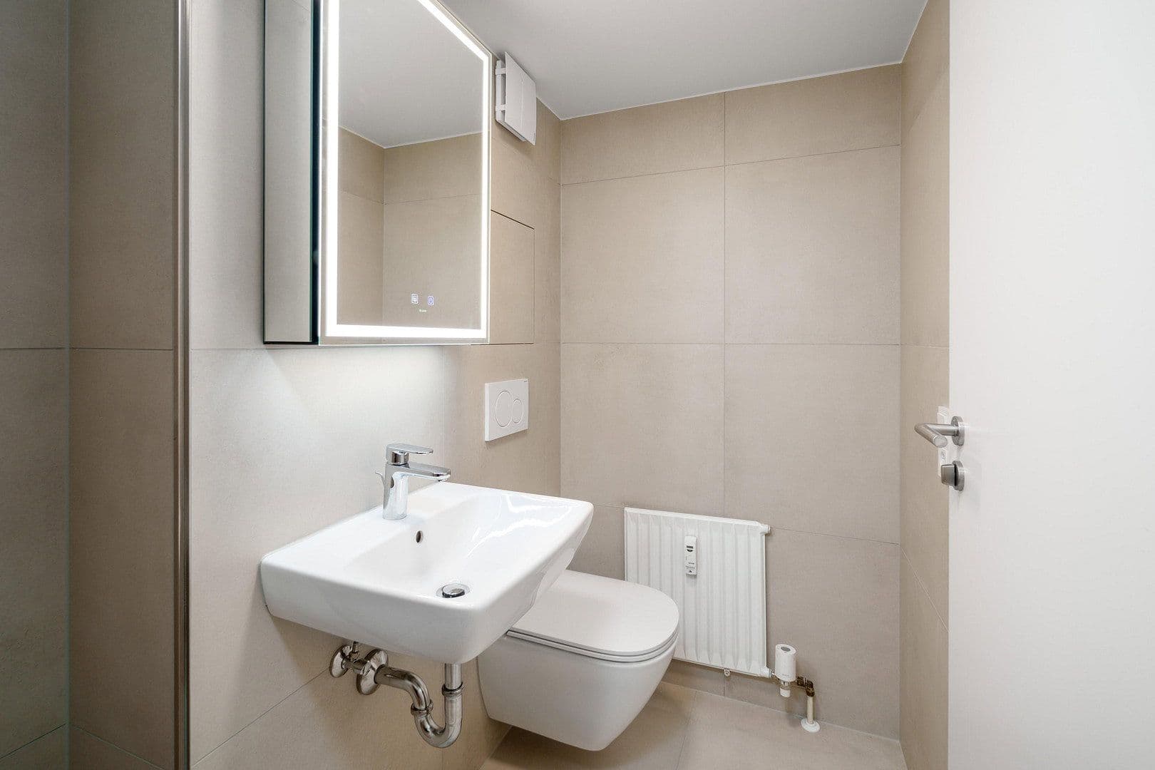Prodej bytu 2+1 47 m², Oettingenstraße 20, München-Lehel, Bavorsko Prodej bytu 2+1 47 m², Oettingenstraße 20, München-Lehel, Bavorsko