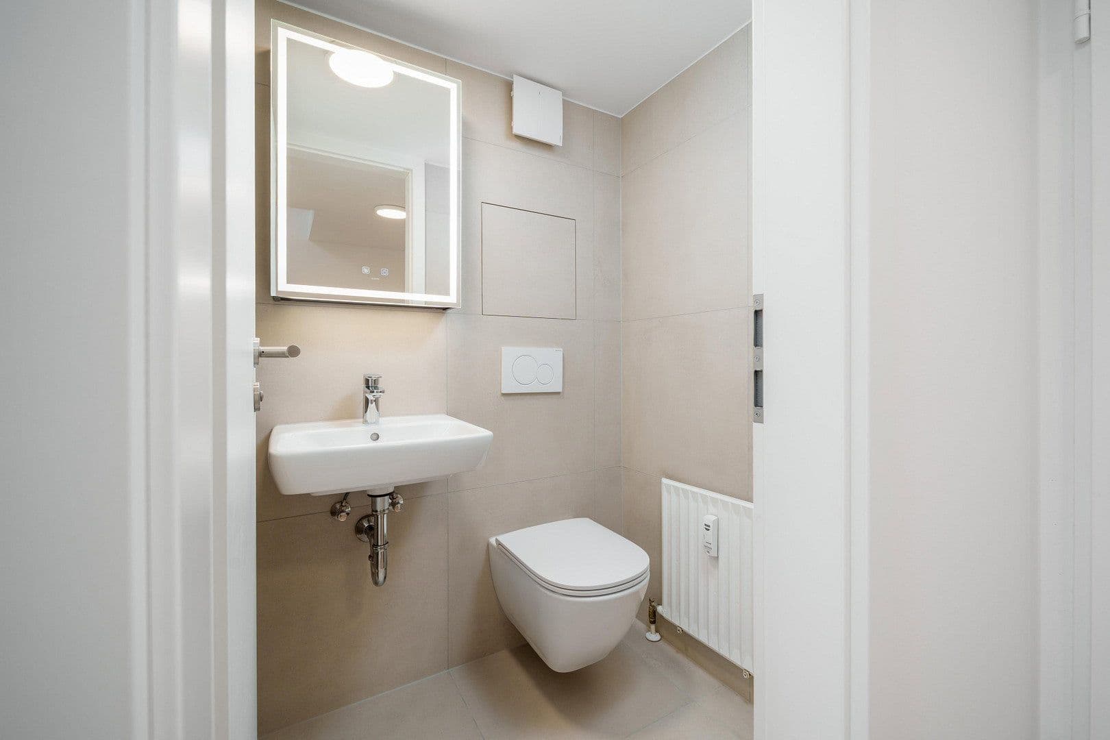 Prodej bytu 2+1 47 m², Oettingenstraße 20, München-Lehel, Bavorsko Prodej bytu 2+1 47 m², Oettingenstraße 20, München-Lehel, Bavorsko