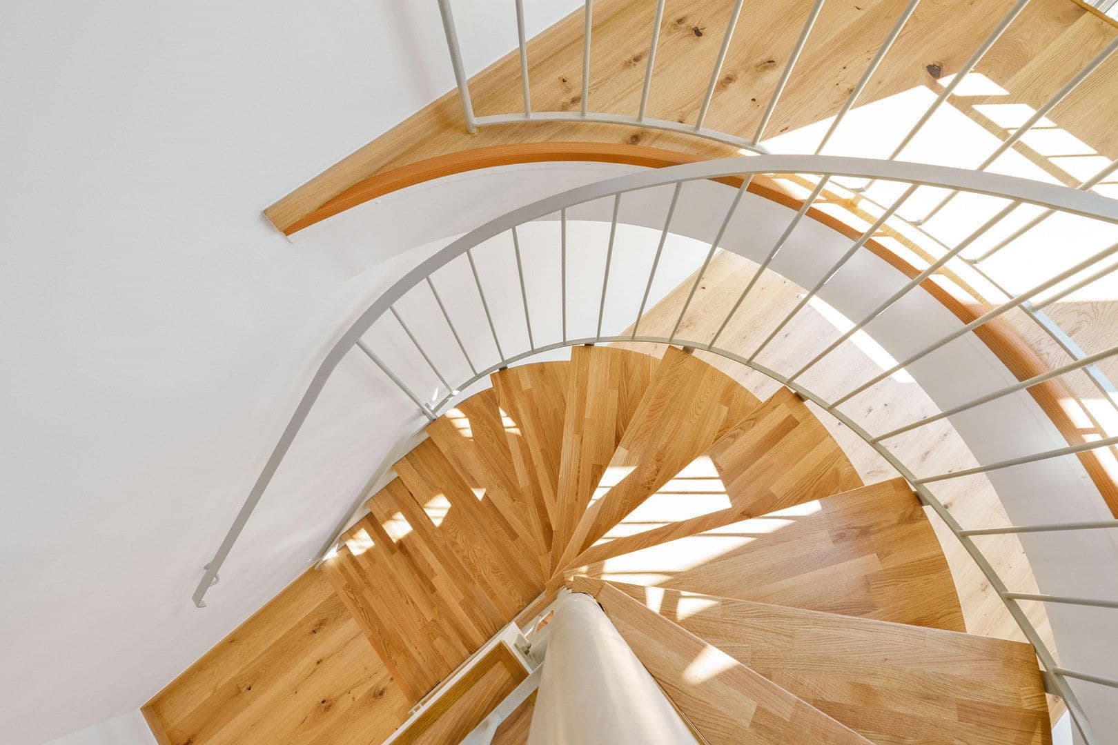 Prodej bytu 2+1 47 m², Oettingenstraße 20, München-Lehel, Bavorsko Prodej bytu 2+1 47 m², Oettingenstraße 20, München-Lehel, Bavorsko