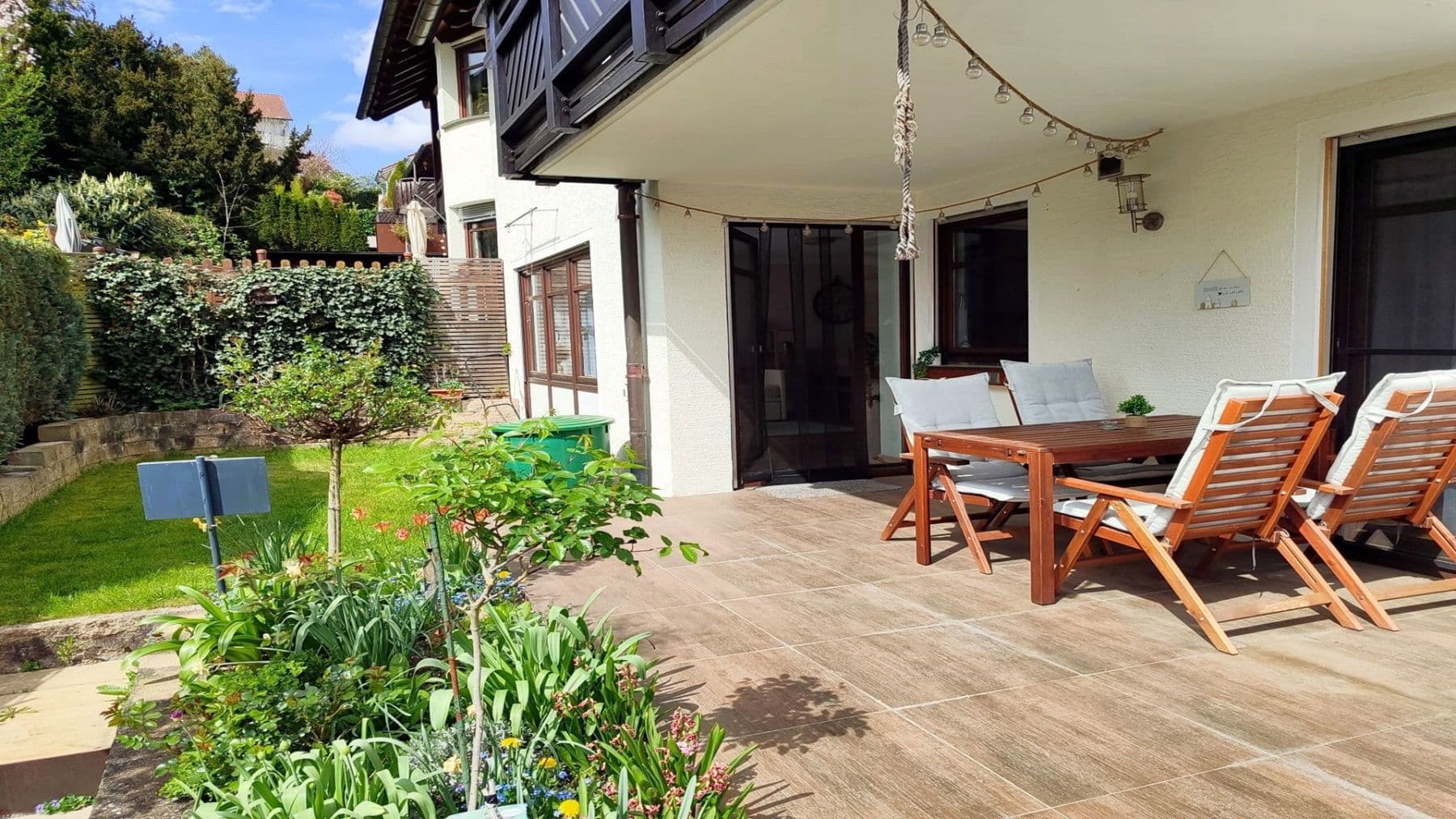 Pronájem bytu 2+1 66 m², Waldenbuch, Bádensko-Württembersko Pronájem bytu 2+1 66 m², Waldenbuch, Bádensko-Württembersko