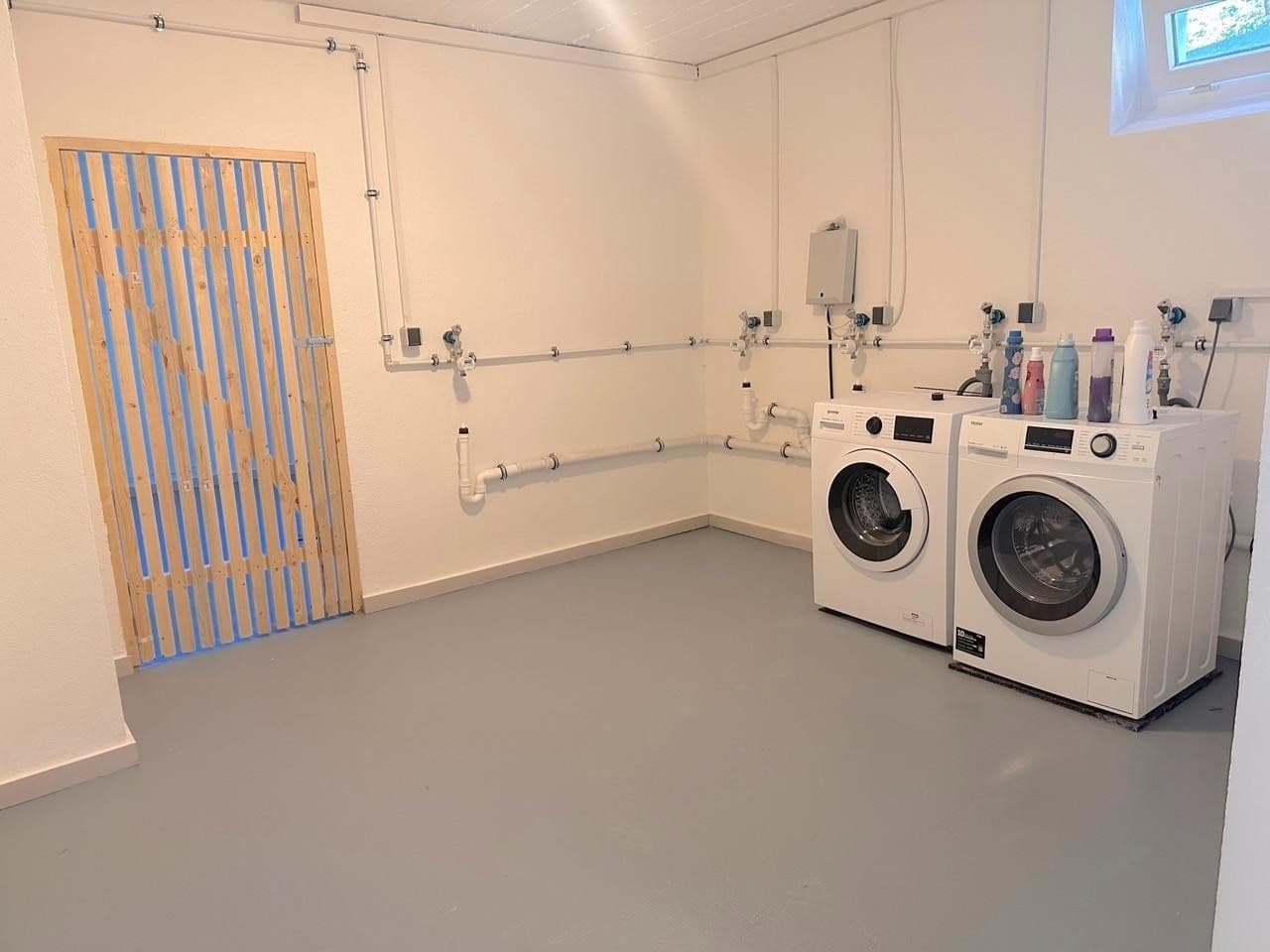 Pronájem bytu 3+1 60 m², Sperbarstr.24/26, Villingen-Schwenningen, Bádensko-Württembersko Pronájem bytu 3+1 60 m², Sperbarstr.24/26, Villingen-Schwenningen, Bádensko-Württembersko
