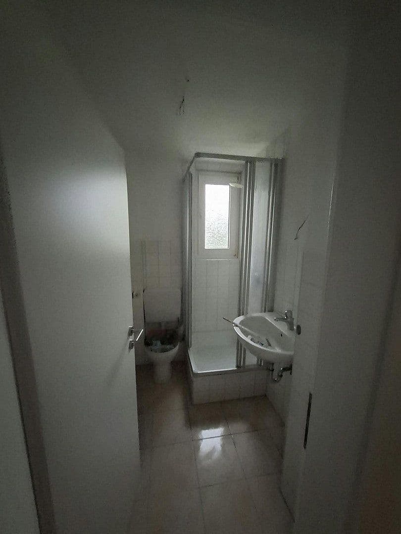Pronájem bytu 3+1 51 m², Luisenstr. 43, Burscheid, Severní Porýní-Vestfálsko Pronájem bytu 3+1 51 m², Luisenstr. 43, Burscheid, Severní Porýní-Vestfálsko