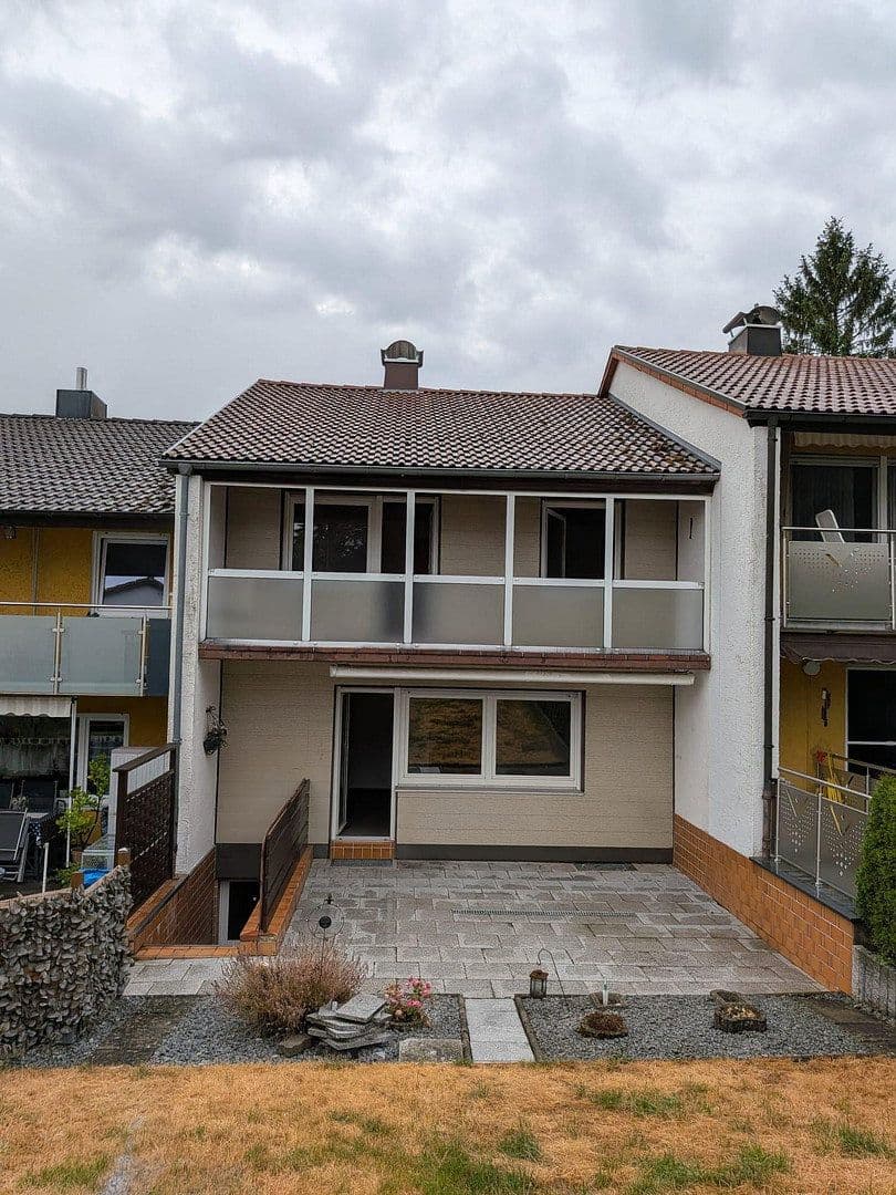 Prodej domu 88 m², pozemek 187 m², Schlesische Straße 38, Aalen, Bádensko-Württembersko Prodej domu 88 m², pozemek 187 m², Schlesische Straße 38, Aalen, Bádensko-Württembersko