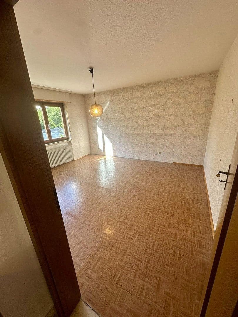 Prodej domu 110 m², pozemek 280 m², Lampertheim, Hessen Prodej domu 110 m², pozemek 280 m², Lampertheim, Hessen