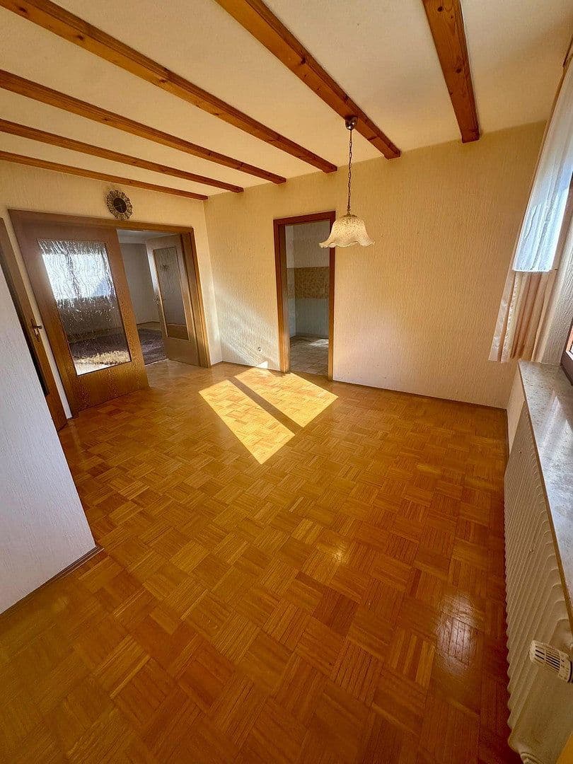 Prodej domu 110 m², pozemek 280 m², Lampertheim, Hessen Prodej domu 110 m², pozemek 280 m², Lampertheim, Hessen