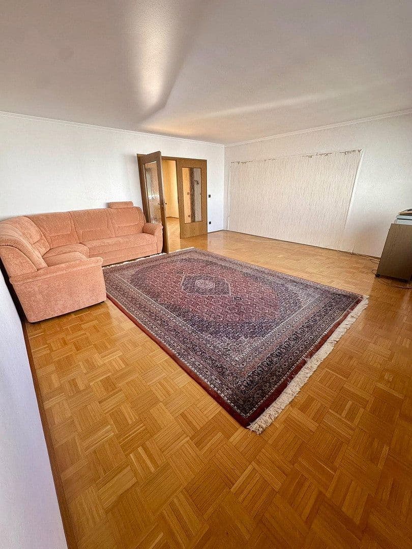 Prodej domu 110 m², pozemek 280 m², Lampertheim, Hessen Prodej domu 110 m², pozemek 280 m², Lampertheim, Hessen