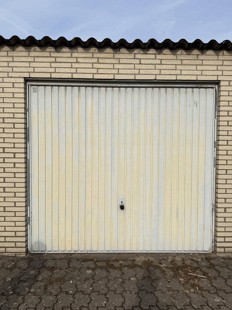 Prodej garáže, Homberger Straße 422, Moers, Severní Porýní-Vestfálsko Prodej garáže, Homberger Straße 422, Moers, Severní Porýní-Vestfálsko