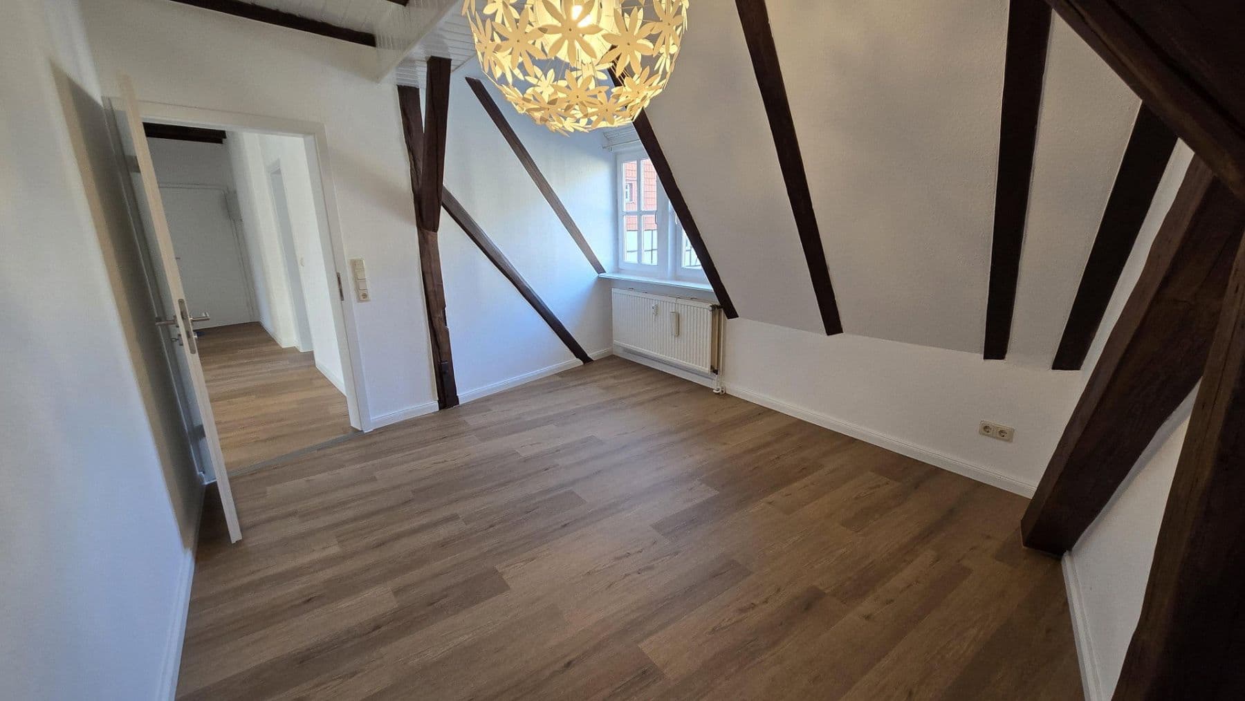 Pronájem bytu 3+1 70 m², Mauerstraße 2, Northeim, Dolní Sasko Pronájem bytu 3+1 70 m², Mauerstraße 2, Northeim, Dolní Sasko
