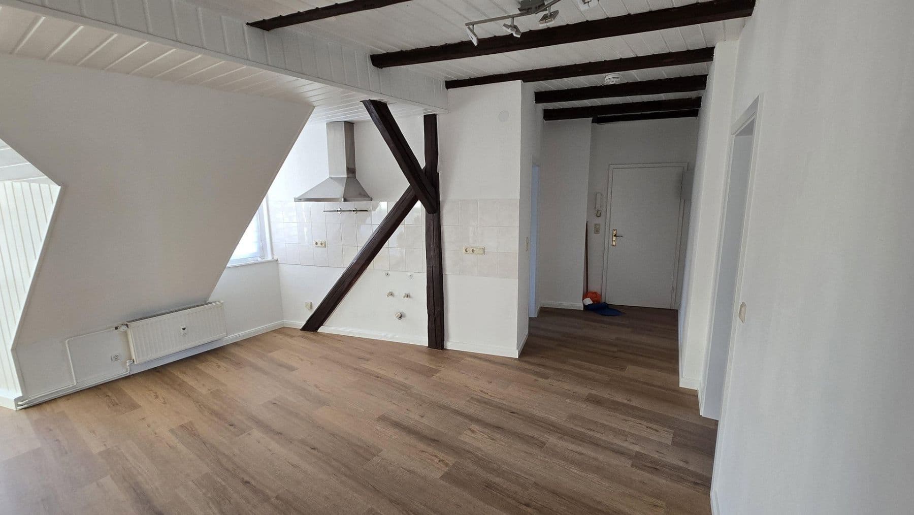 Pronájem bytu 3+1 70 m², Mauerstraße 2, Northeim, Dolní Sasko Pronájem bytu 3+1 70 m², Mauerstraße 2, Northeim, Dolní Sasko
