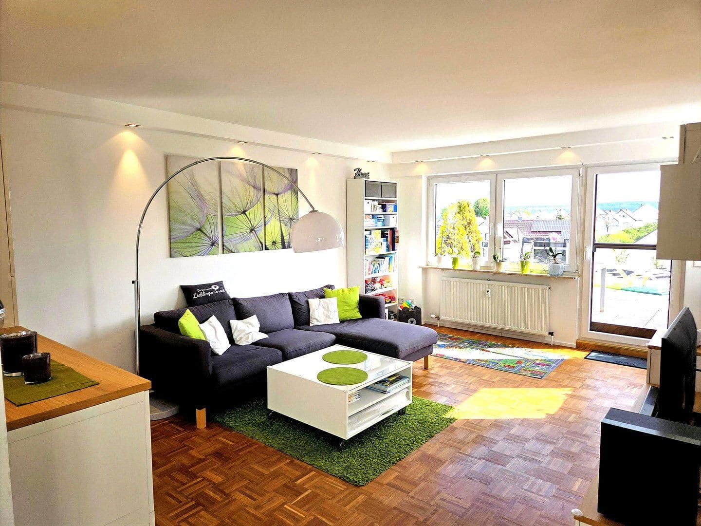 Prodej domu 161 m², pozemek 276 m², Besigheim, Bádensko-Württembersko Prodej domu 161 m², pozemek 276 m², Besigheim, Bádensko-Württembersko