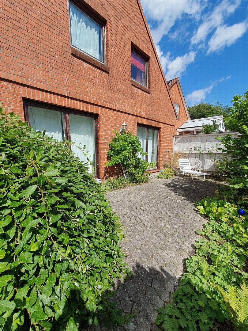 Prodej domu 116 m², pozemek 379 m², Richard-Vosgerau-Straße 118, Eckernförde, Šlesvicko-Holštýnsko Prodej domu 116 m², pozemek 379 m², Richard-Vosgerau-Straße 118, Eckernförde, Šlesvicko-Holštýnsko