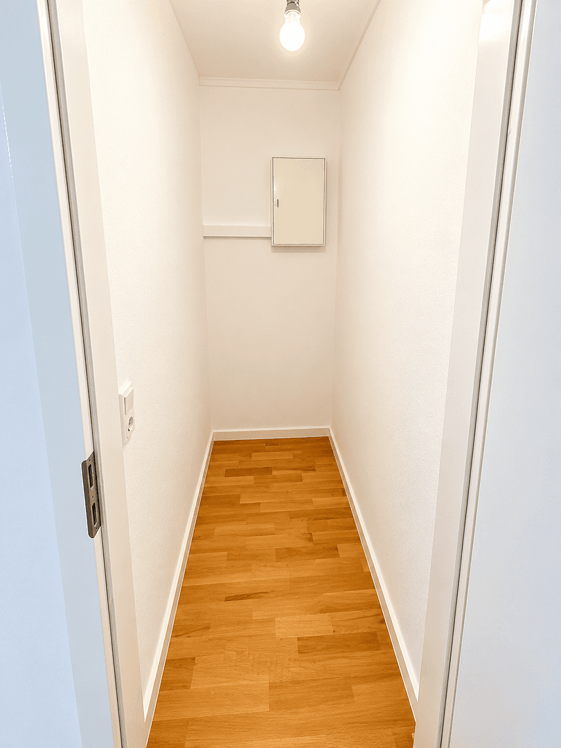 Pronájem bytu 2+1 56 m², Münchnerstr. 56, Unterhaching, Bavorsko Pronájem bytu 2+1 56 m², Münchnerstr. 56, Unterhaching, Bavorsko