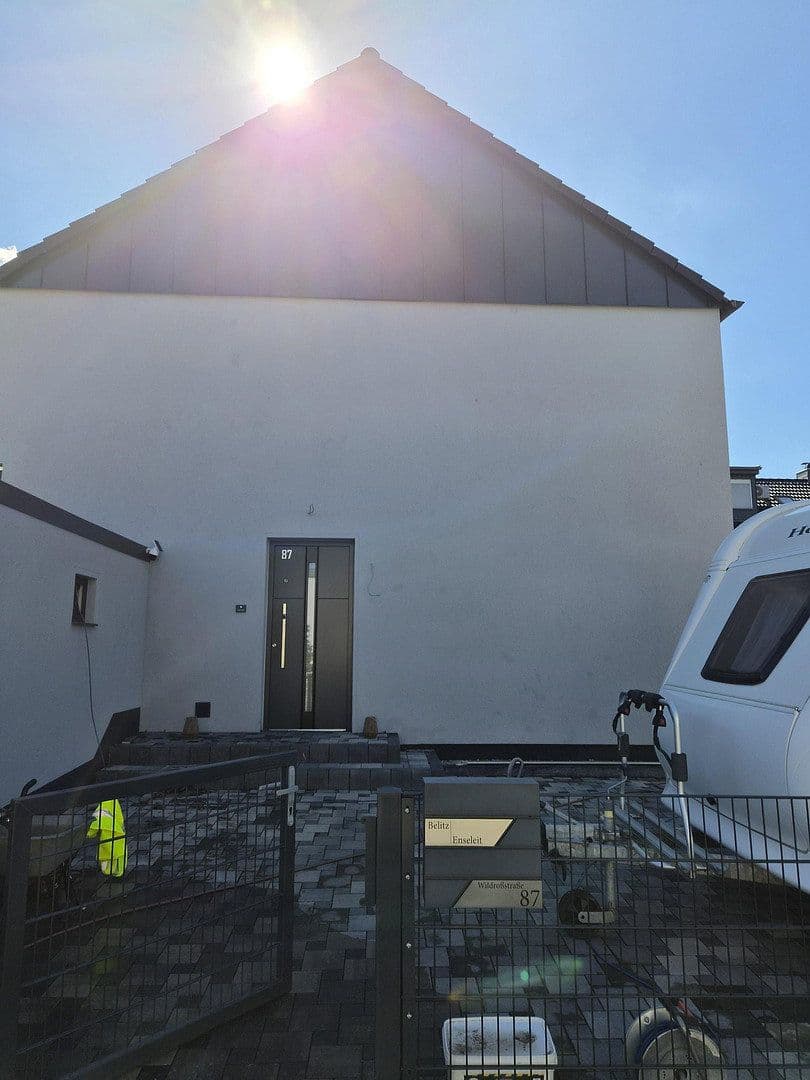 Prodej domu 78 m², pozemek 381 m², Wildroßstraße 87, Gelsenkirchen, Severní Porýní-Vestfálsko Prodej domu 78 m², pozemek 381 m², Wildroßstraße 87, Gelsenkirchen, Severní Porýní-Vestfálsko