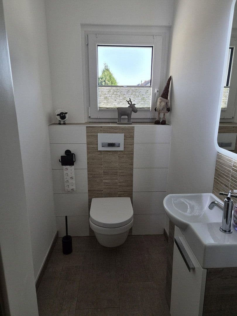 Prodej domu 78 m², pozemek 381 m², Wildroßstraße 87, Gelsenkirchen, Severní Porýní-Vestfálsko Prodej domu 78 m², pozemek 381 m², Wildroßstraße 87, Gelsenkirchen, Severní Porýní-Vestfálsko