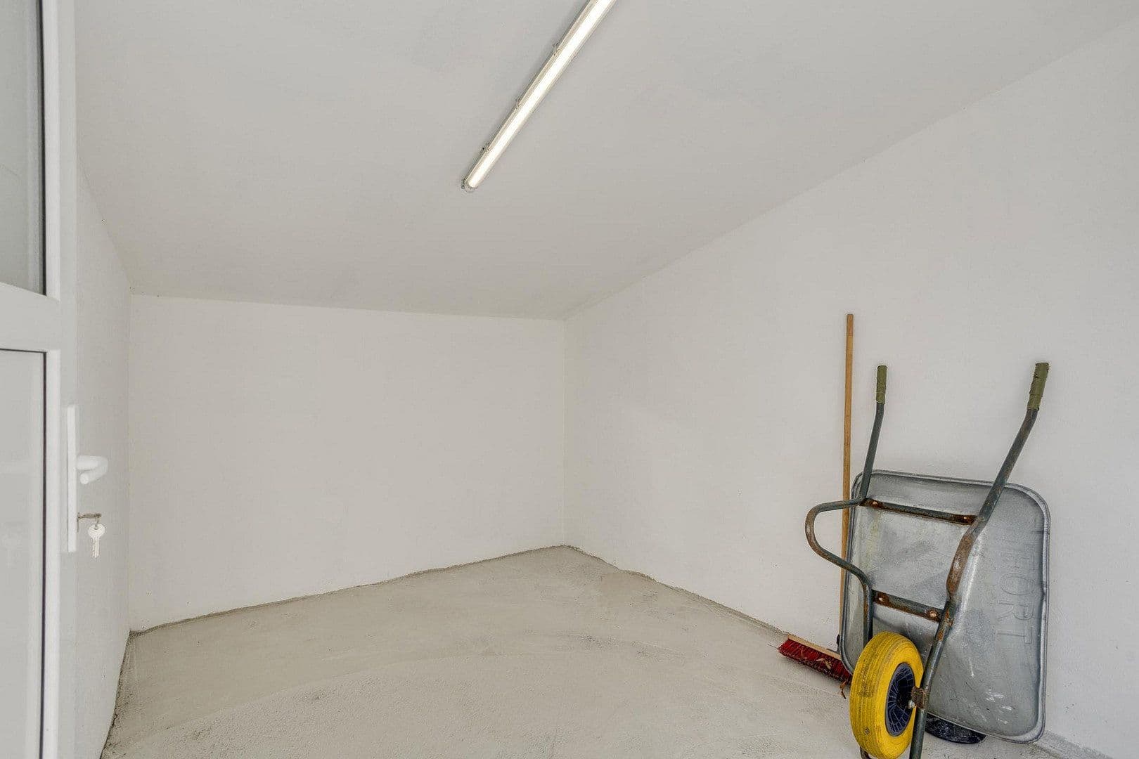 Prodej domu 230 m², pozemek 302 m², Nimweger Straße 45, Kleve, Severní Porýní-Vestfálsko Prodej domu 230 m², pozemek 302 m², Nimweger Straße 45, Kleve, Severní Porýní-Vestfálsko