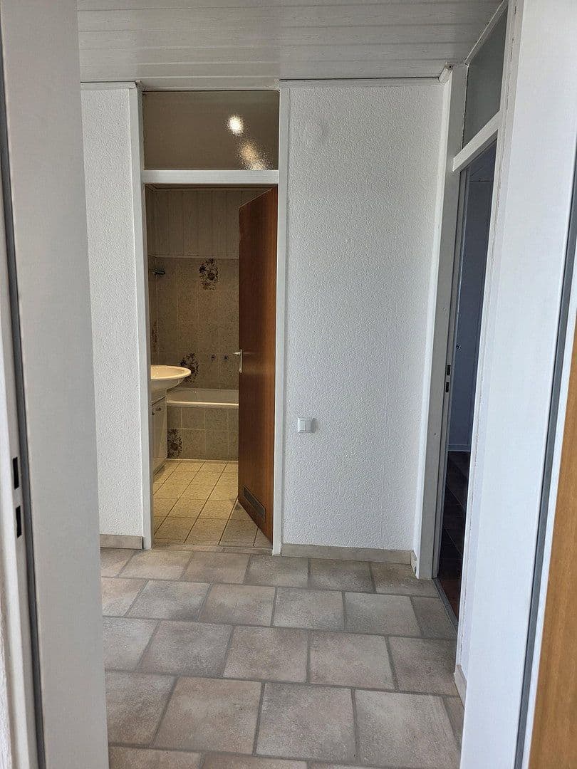 Pronájem bytu 3+1 100 m², Katharinenstraße 6, Essen, Severní Porýní-Vestfálsko Pronájem bytu 3+1 100 m², Katharinenstraße 6, Essen, Severní Porýní-Vestfálsko