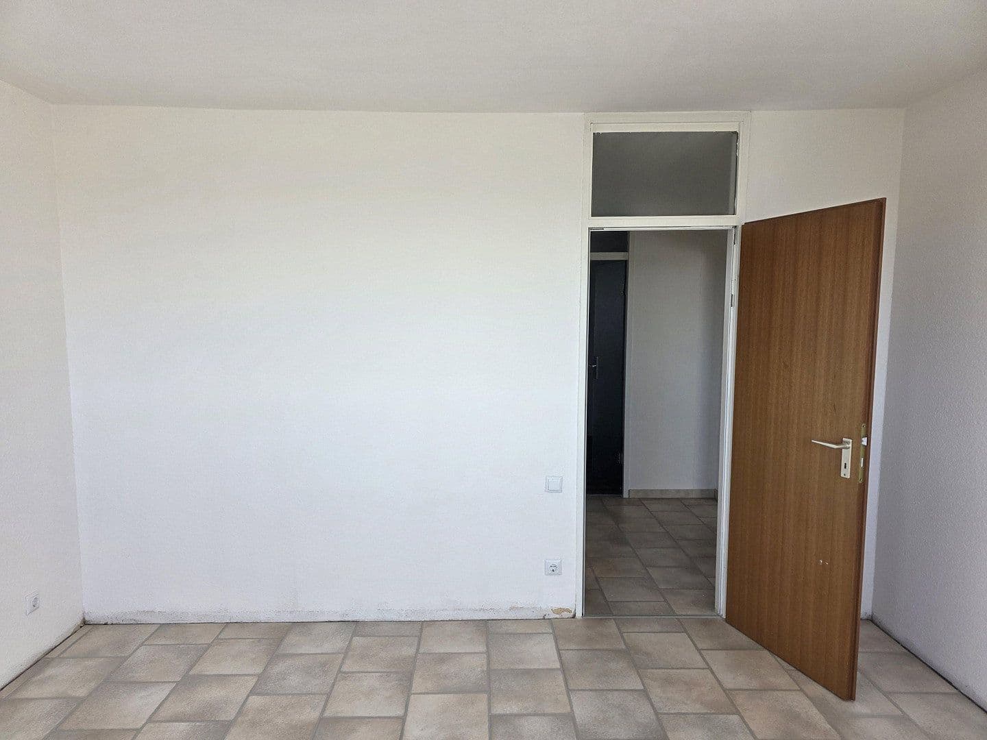 Pronájem bytu 3+1 100 m², Katharinenstraße 6, Essen, Severní Porýní-Vestfálsko Pronájem bytu 3+1 100 m², Katharinenstraße 6, Essen, Severní Porýní-Vestfálsko