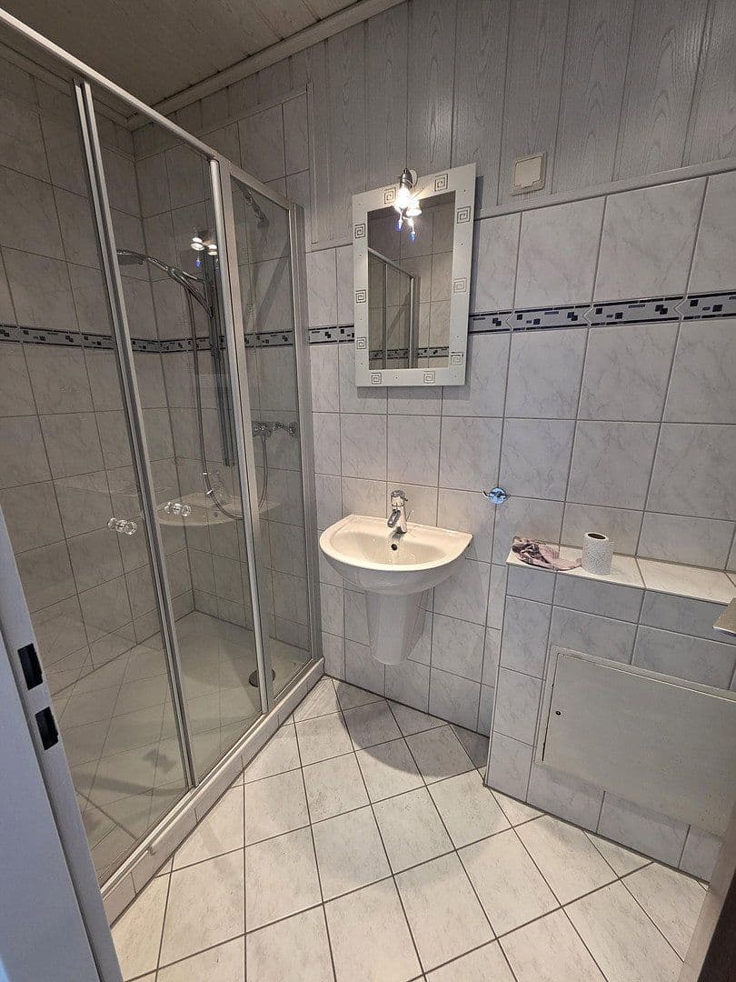 Pronájem bytu 3+1 100 m², Katharinenstraße 6, Essen, Severní Porýní-Vestfálsko Pronájem bytu 3+1 100 m², Katharinenstraße 6, Essen, Severní Porýní-Vestfálsko