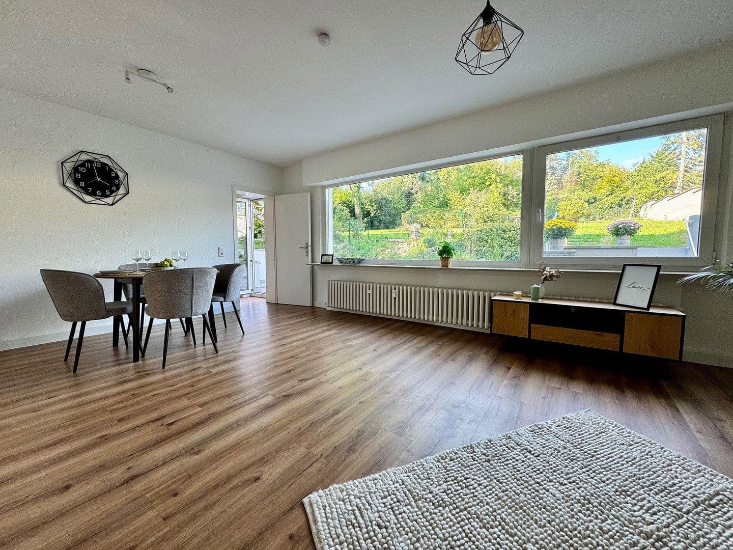 Prodej domu 264 m², pozemek 544 m², Brühl, Severní Porýní-Vestfálsko Prodej domu 264 m², pozemek 544 m², Brühl, Severní Porýní-Vestfálsko