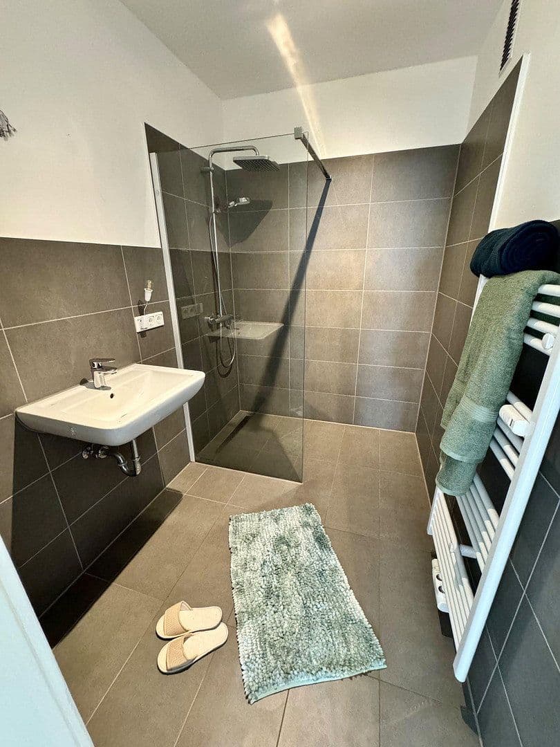 Prodej domu 264 m², pozemek 544 m², Brühl, Severní Porýní-Vestfálsko Prodej domu 264 m², pozemek 544 m², Brühl, Severní Porýní-Vestfálsko