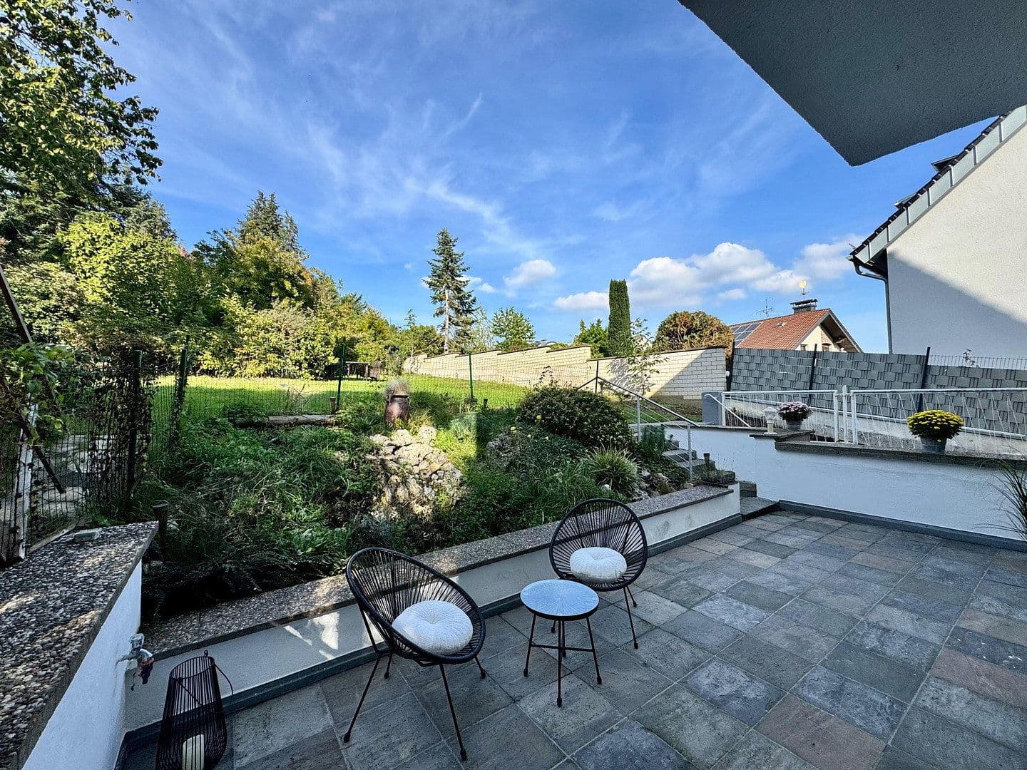 Prodej domu 264 m², pozemek 544 m², Brühl, Severní Porýní-Vestfálsko Prodej domu 264 m², pozemek 544 m², Brühl, Severní Porýní-Vestfálsko