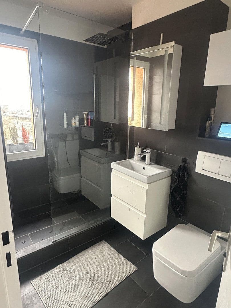 Prodej bytu 2+1 53 m², Rognitzstraße 17, Berlin, Berlín Prodej bytu 2+1 53 m², Rognitzstraße 17, Berlin, Berlín