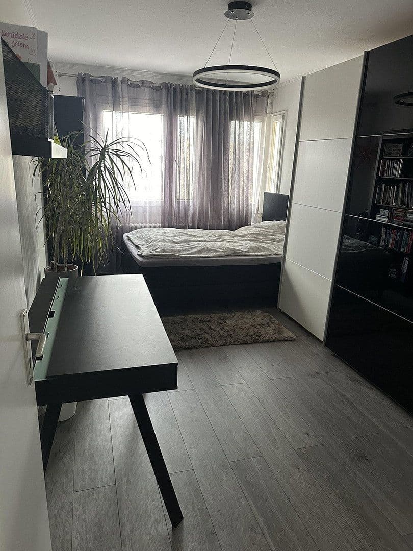Prodej bytu 2+1 53 m², Rognitzstraße 17, Berlin, Berlín Prodej bytu 2+1 53 m², Rognitzstraße 17, Berlin, Berlín